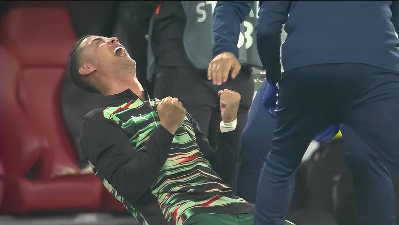  C罗回归赛场，连败首场状态亮眼，澳大利亚队观众沸腾！-爱游戏平台娱乐